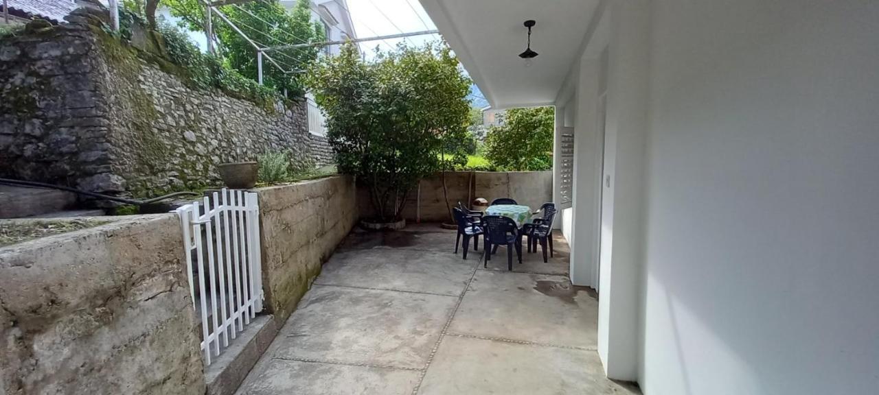 Apartments Dabovic Kotor Exterior foto
